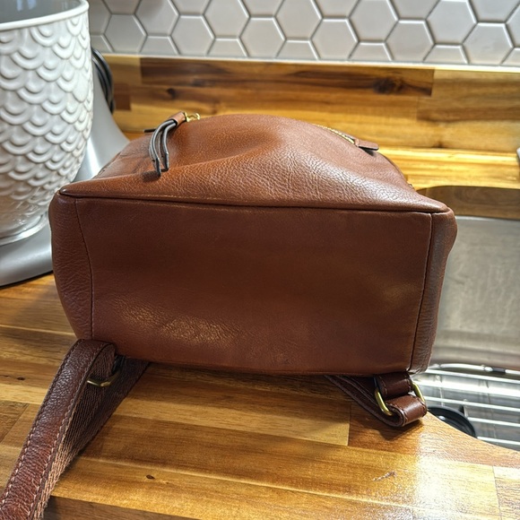 Fossil Megan Leather Backpack - Picture 3 of 6